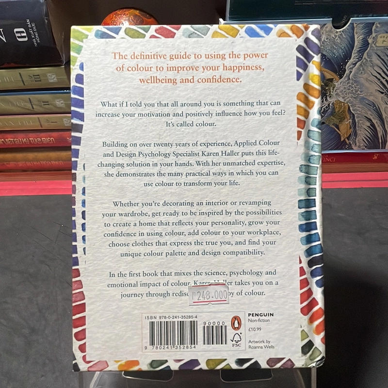 The little book of colour Karen Haller 330613