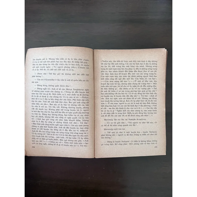 Chuyện thường ngày ở huyện (tiểu thuyết - xb 1978) 576290