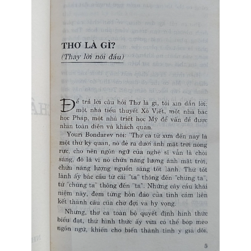 Chân Dung Thơ - Hoài Anh 465416