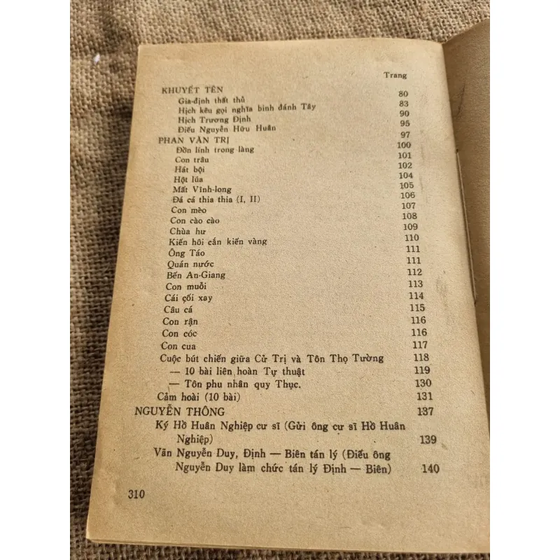 Thơ văn yêu nước Nam bộ - hơn 300 trang  760181