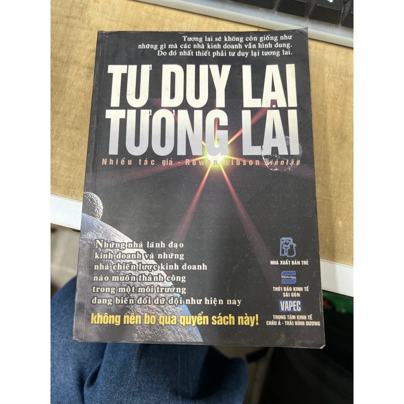 Tư duy lại tương lai 307398