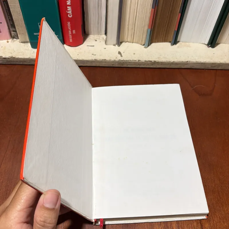 II Sách Luật: Hệ Thống Hoá Các Văn Bản Về Đại Xá, Đặc Xá (Lưu Hành Nội Bộ) - 2000 748221