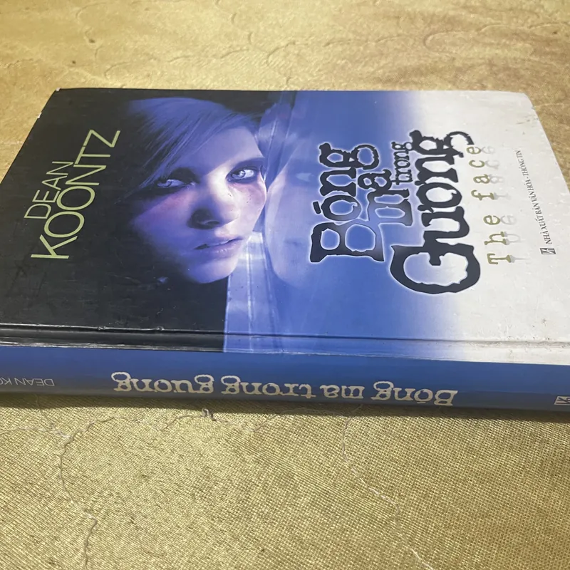 BÓNG MA TRONG GƯƠNG- DEAN KOONTZ 596337