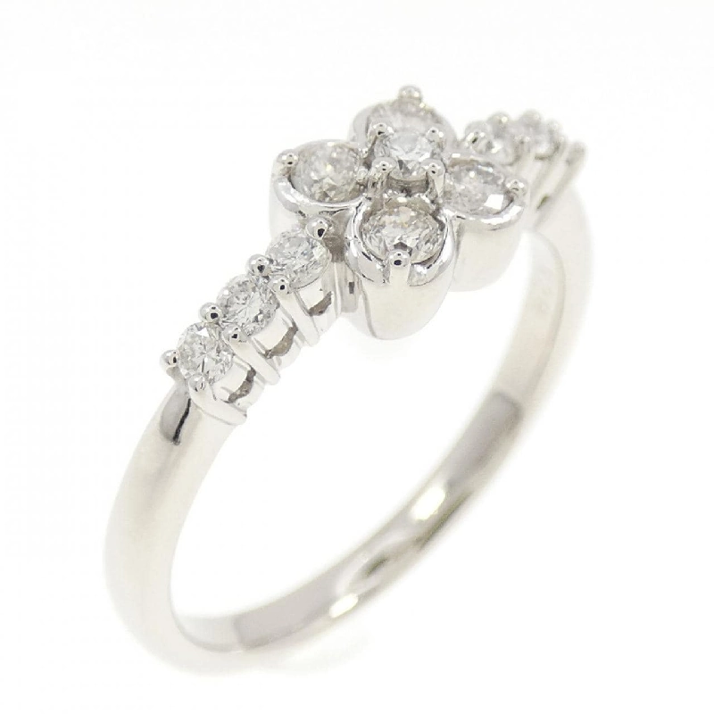 Nhẫn kim cương PT Flower 0.28CT 671871