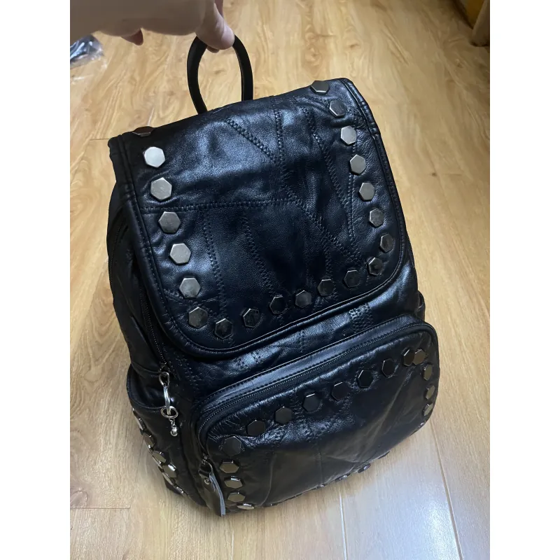 Balo nữ da thật đinh tán kim loại 2hand 933830