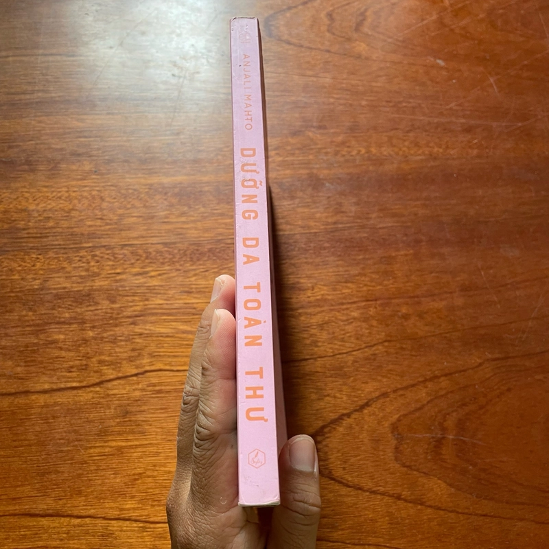 II Sách Làm Đẹp: Dưỡng Da Toàn Thư - ANJALI MAHTO - 2021 494871