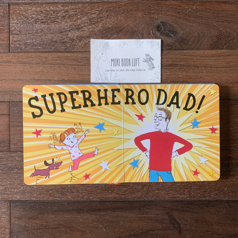 Sách ngoại văn Superhero Dad and Daughter, Board Book, Used, Bìa cứng 505953