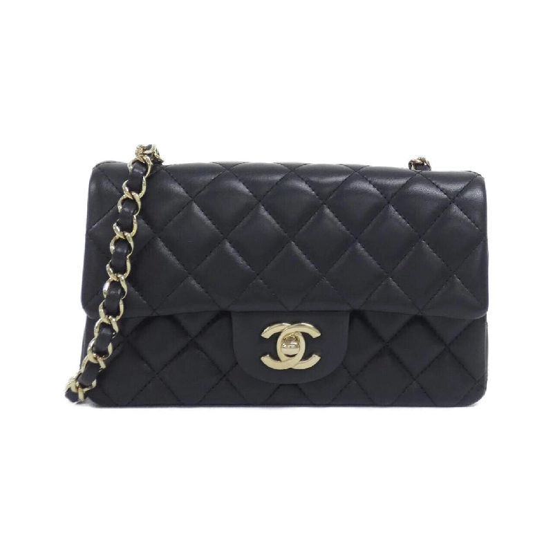 Túi xách chéo Chanel 69900 609168