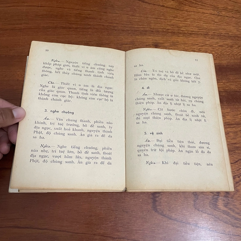 [Sách Xưa] - II Sách Phật Giáo: Luật Sadi - Trí Quang (Dịch) - PL. 2514. 1970 495558