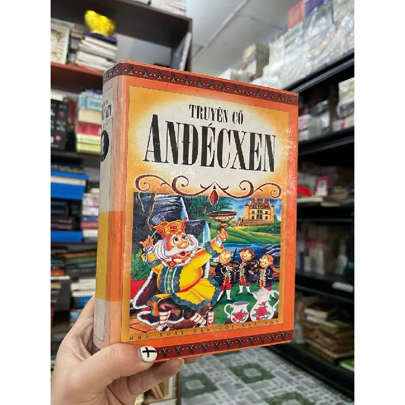 Truyện cổ Andecxen 128383