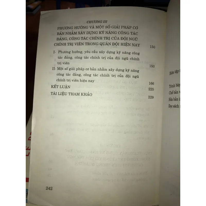 Xây dựng kỹ năng công tác đảng, công tác chính trị của đội ngũ chính trị viên  758851
