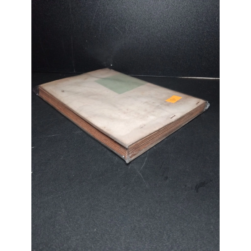 Phơ-rê-đê-rích Giô-li-ô Qui-ri mới 70% bẩn bìa, ố vàng, có vệt nước Ma-ri-an Sat-xcon-xcai-a HCM2603 DANH NHÂN 923172