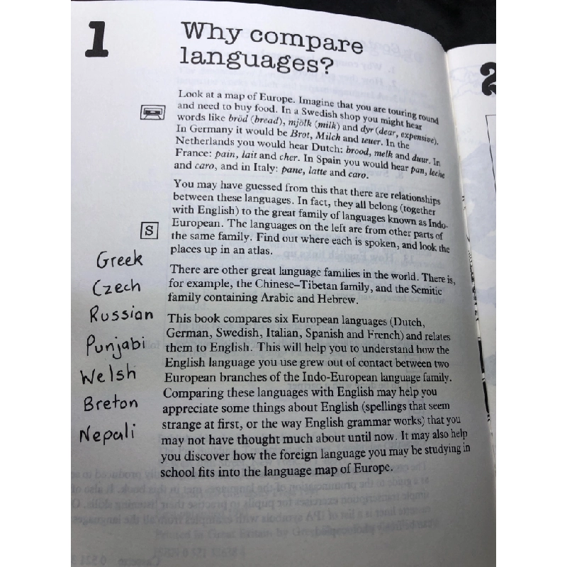 Comparing Languages English and its European relatives mới 85% bẩn nhẹ Jim McGurn HPB2607 NGOẠI VĂN 351723