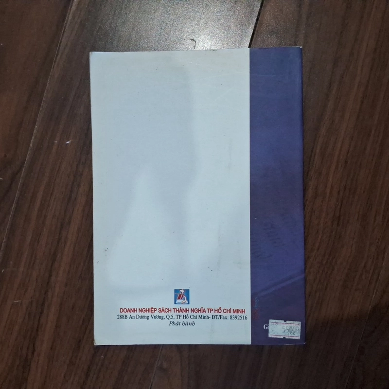 Hành trình của một cậu ấm tại Pháp (có đề tặng của tác giả) 552852