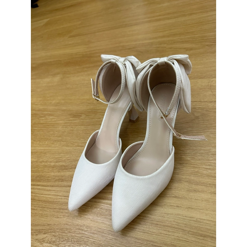 Giày cưới size 36 chưa sử dụng 493312