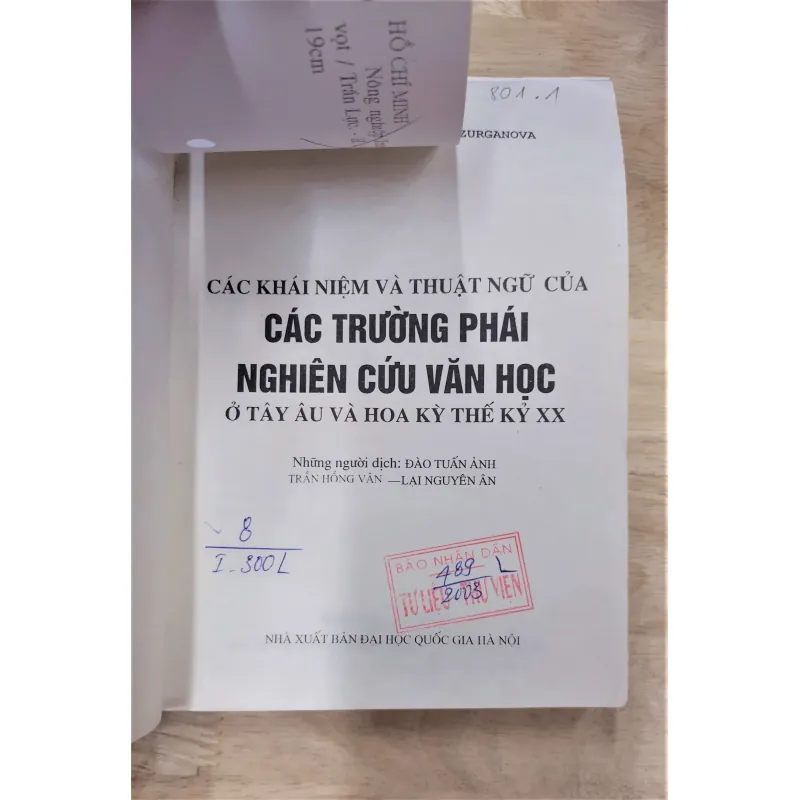 Sách - Các khái niệm và thuật ngữ của các trường phái NC VH ở Tây Âu và Hoa Kỳ TK 20 (A1) 564084