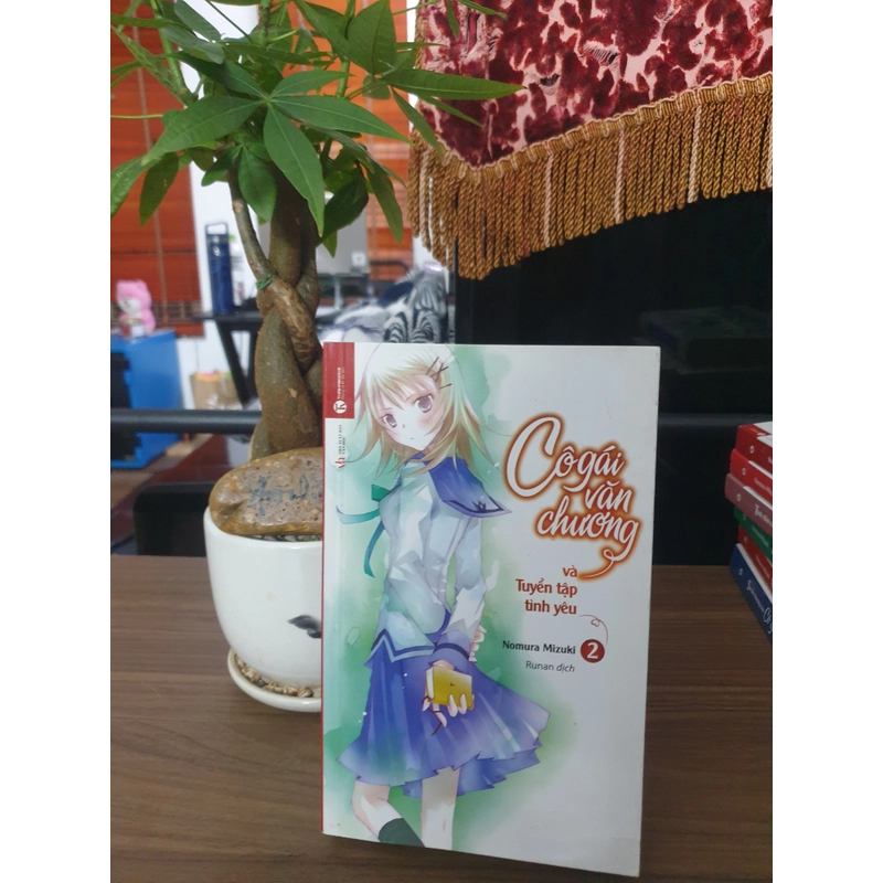 Sách Cô Gái Văn Chương & Tuyển tập Tình Yêu (Tập 2, 2017) 478458