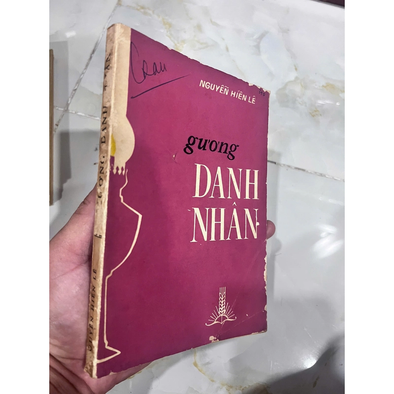 GƯƠNG DANH NHÂN ( CÓ THỦ BÚT TÁC GIẢ) - NGUYỄN HIẾN LÊ 533567