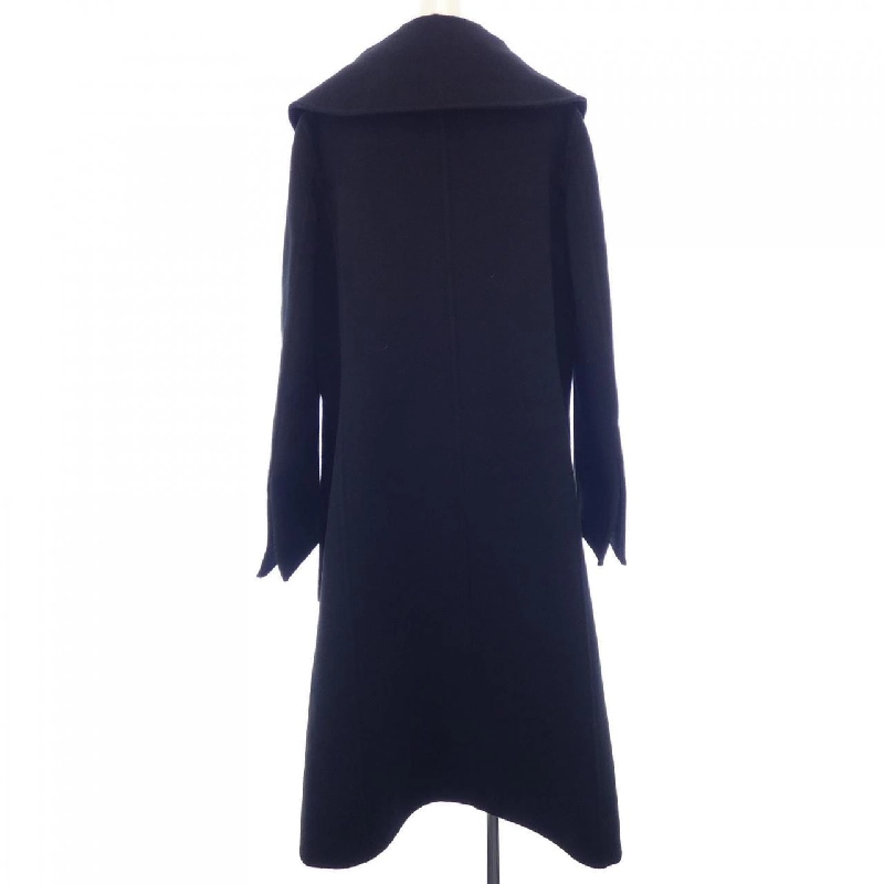 Áo khoác FENDI 636194