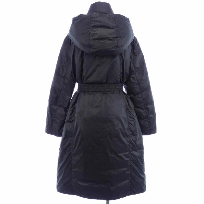Áo khoác lông vũ MONCLER 639999