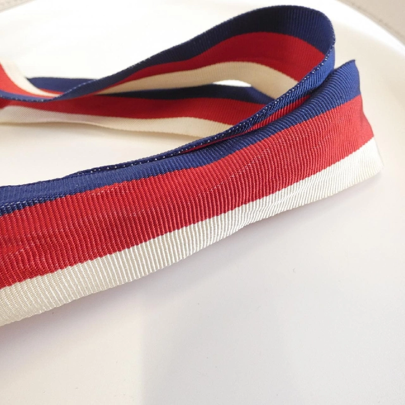 Túi xách Gucci Sylvie 421882 D4ZQG - Hàng hiệu Chính hãng 765239