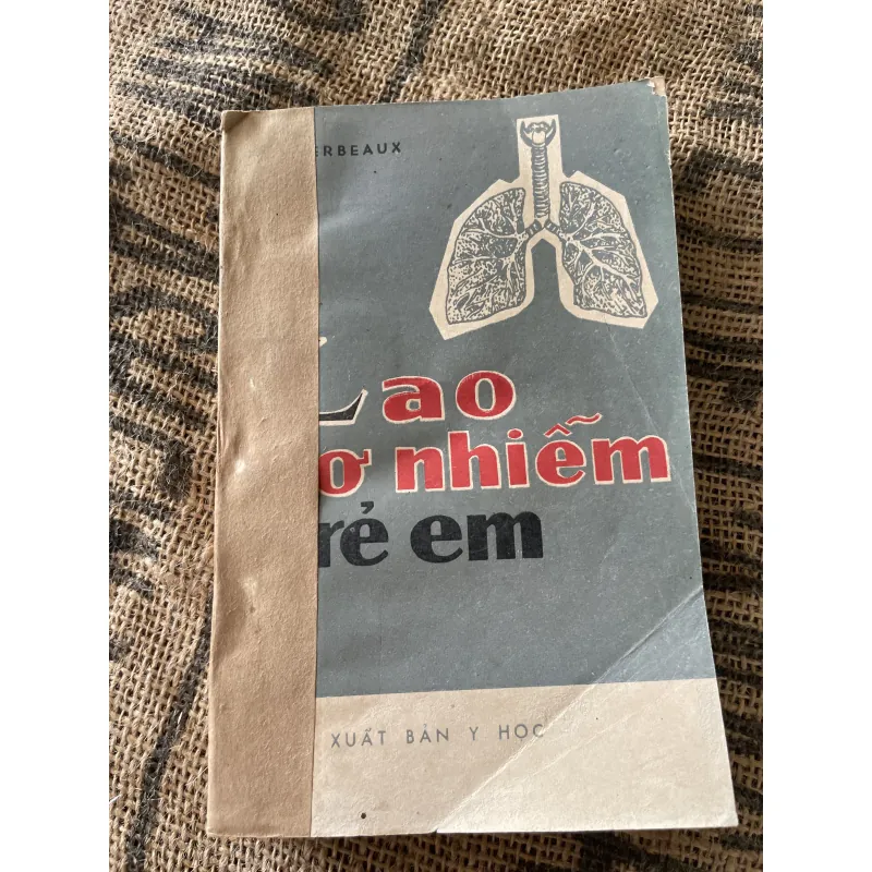 Lao sơ nhiễm trẻ em ; hơn 350 trang  1034641