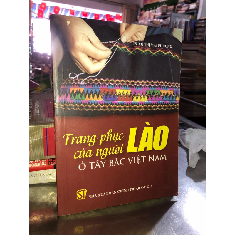 Trang phục của người Lào ở Tây Bắc Việt Nam - TS. Võ Thị Mai Phương 537575