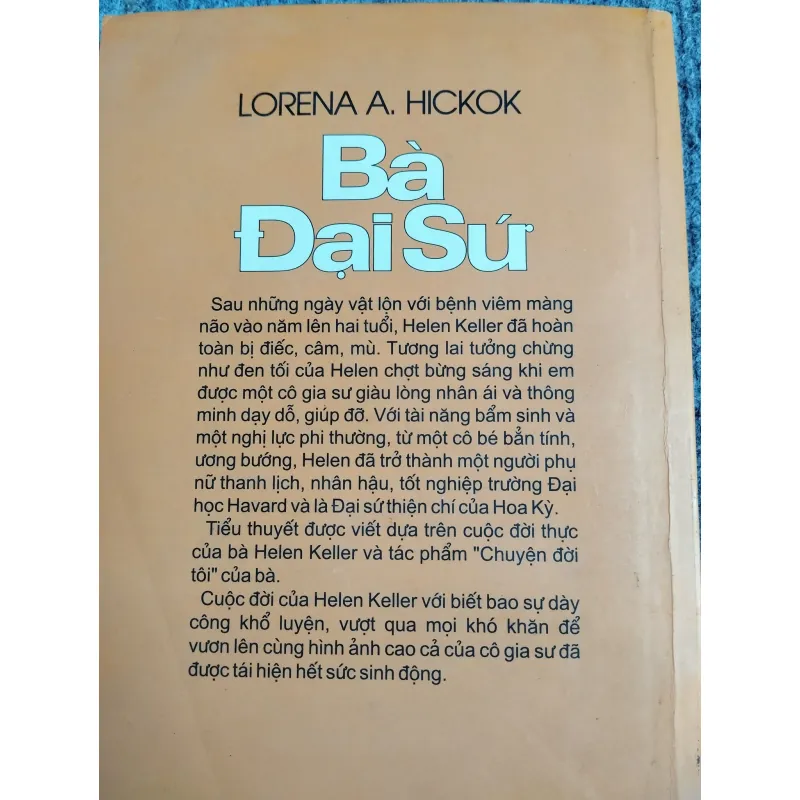 BÀ ĐẠI SỨ - LORENA A.HICKOK 574378