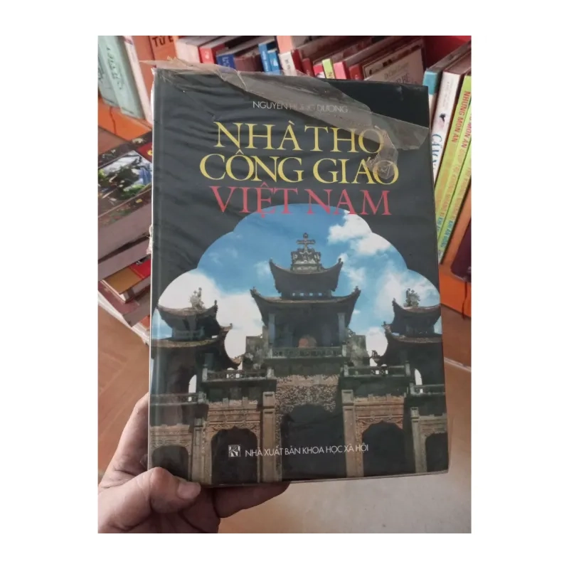 Nhà thờ công giáo Việt Nam - Hùng Dương 985193