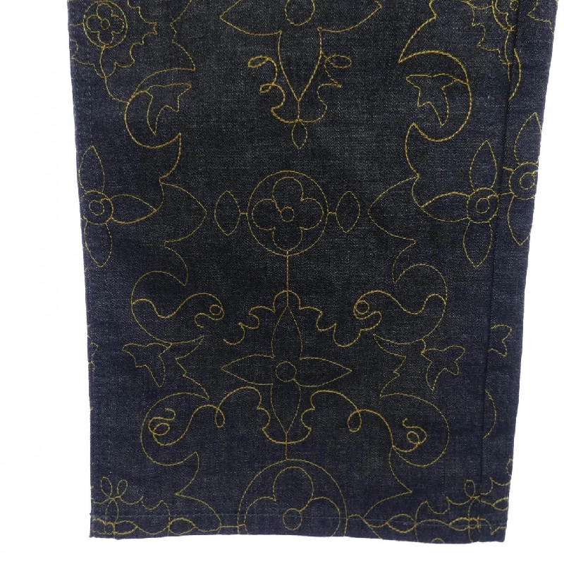 Quần jeans LOUIS VUITTON HRD86WMSU - Hàng hiệu Chính hãng 890783