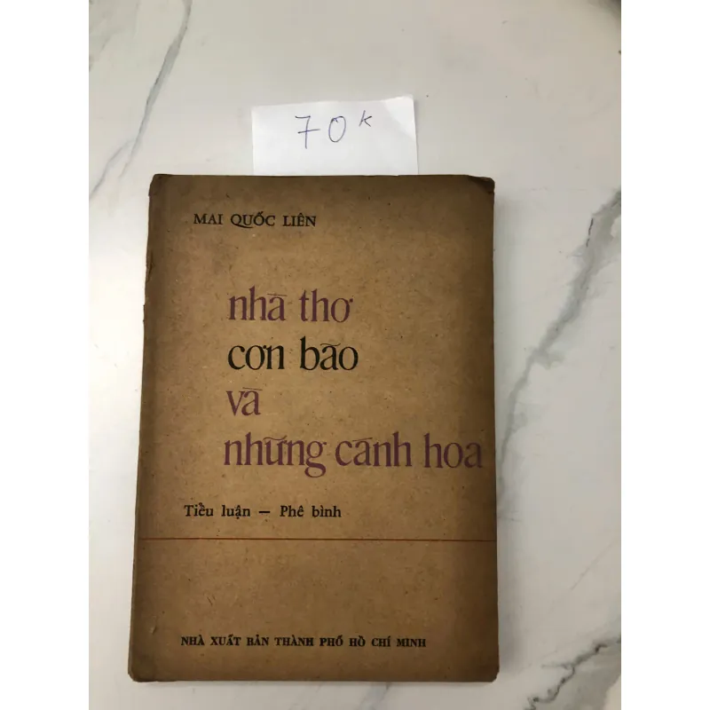 nhà thơ cơn bão và những cánh hoa - Mai Quốc Liên 602350