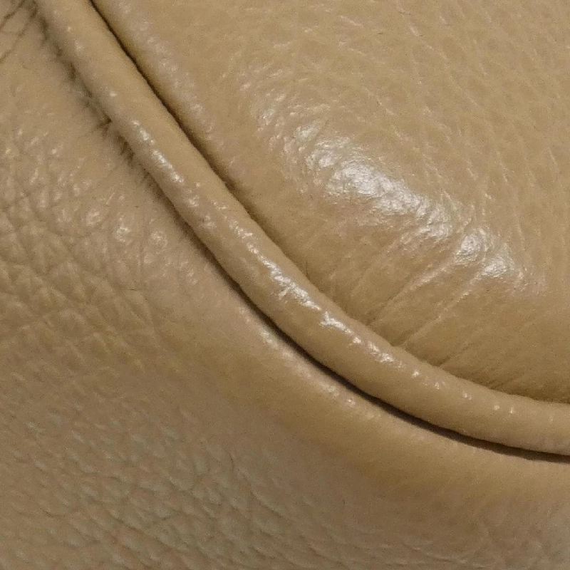 Túi xách vai VARA RWCC 21 H498 của Salvatore Ferragamo 610496