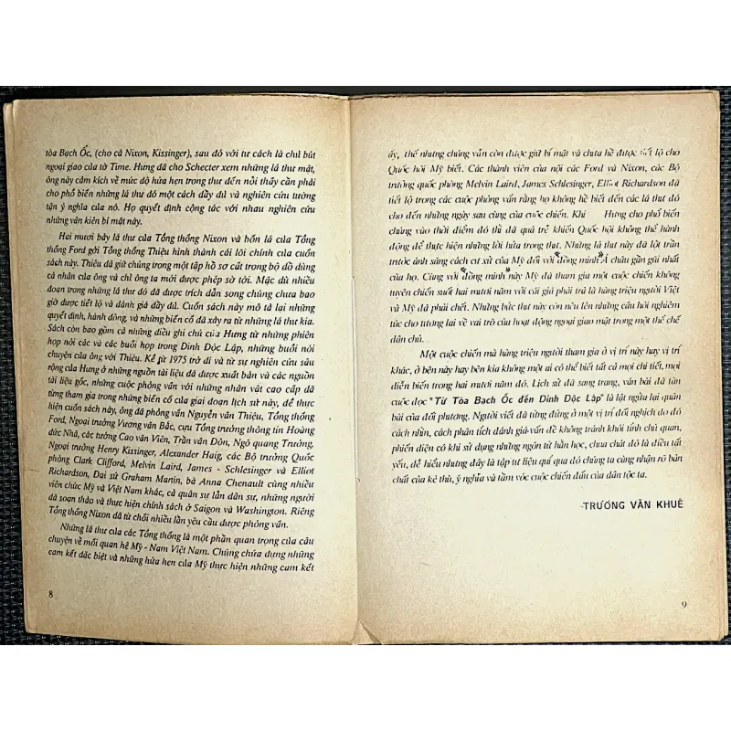 TỪ TÒA BẠCH ỐC ĐẾN DINH ĐỘC LẬP - Tác giả TS. NGUYỄN TIẾN HƯNG - JERROLD L.SCHECTER 1029896