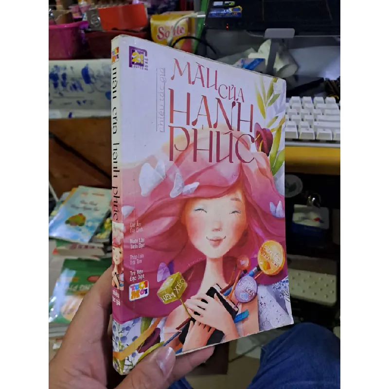 Màu của hạnh phúc VĂN HỌC HCM1008 577317