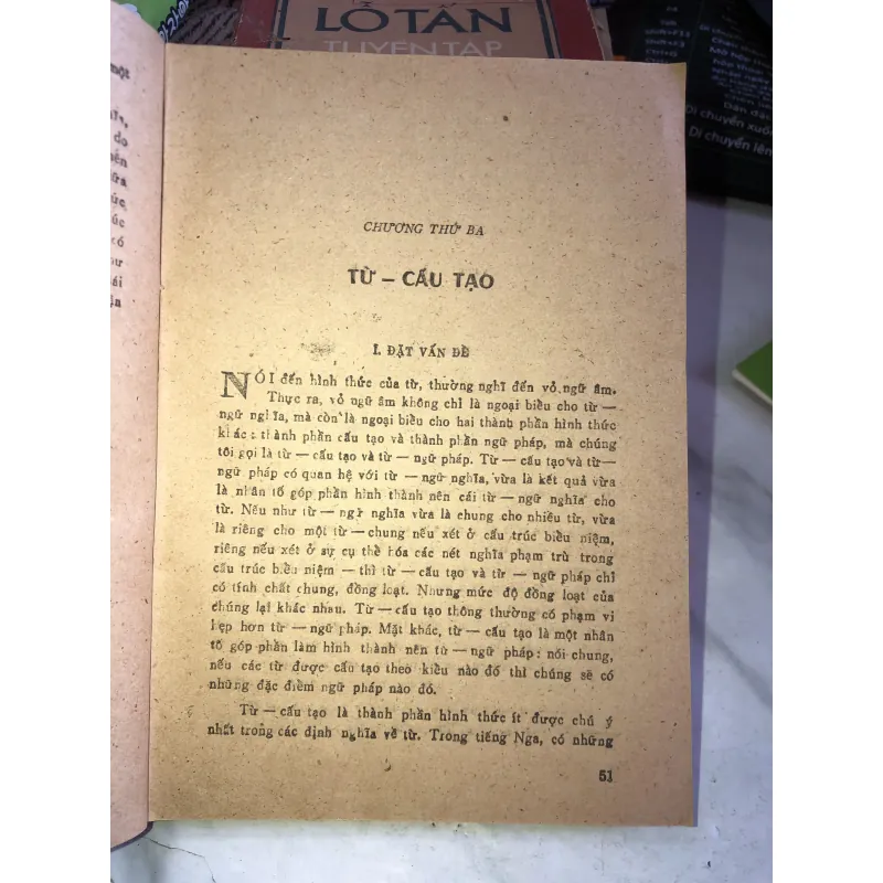 Các bình diện của từ và từ tiếng Việt - Đỗ Hữu Châu  1005420