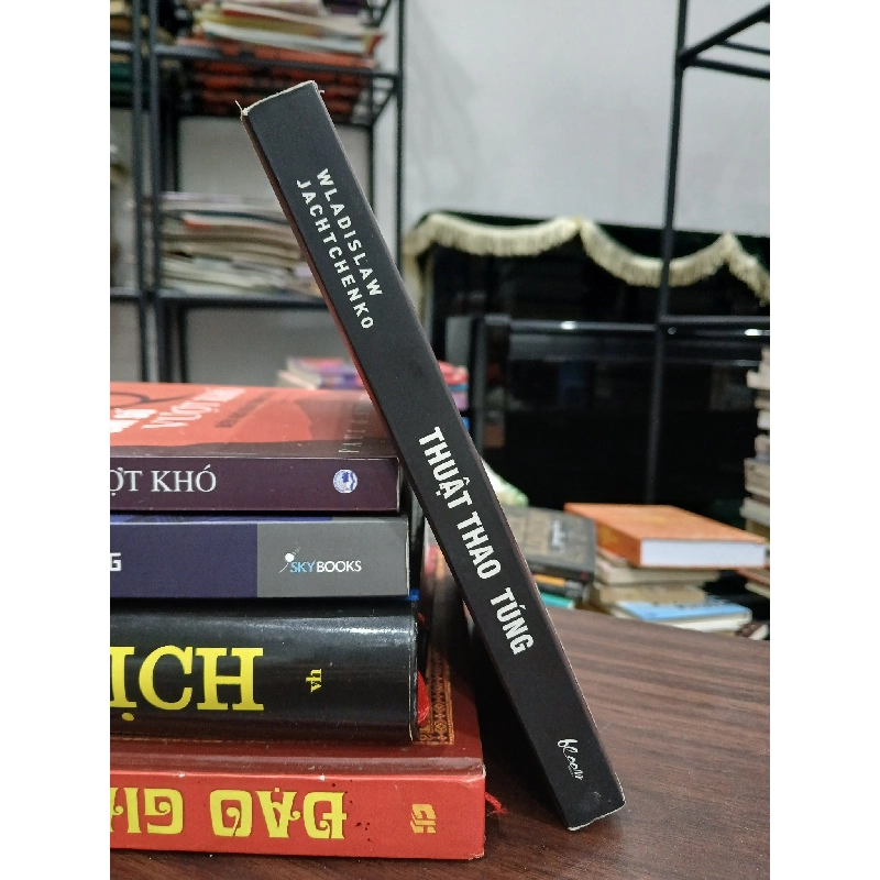 Thuật Thao Túng- Wladislaw Jachtchenko 800013