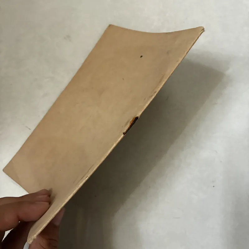 Chuyện lạ về chim và kiến 1046917