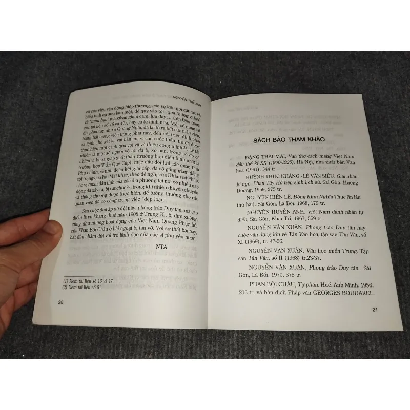 PHONG TRÀO KHÁNG THUẾ Ở MIỀN TRUNG QUA CÁC CHÂU BẢN TRIỀU DUY TÂN 992976