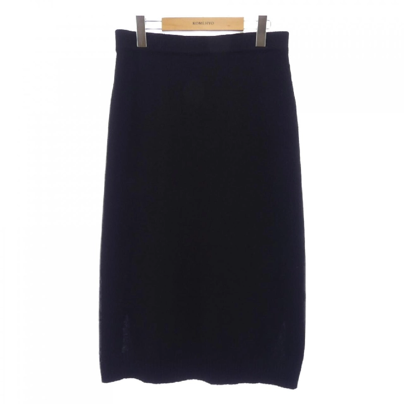 Chân váy MONCLER - Hàng hiệu Authentic 824743