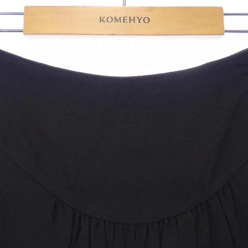 Chân váy PRADA - Hàng hiệu Authentic 650963