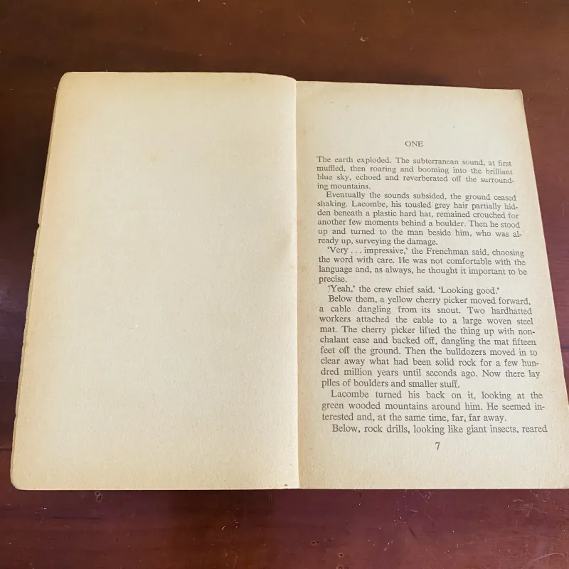 Close encounters of the third kind (1978)  990039