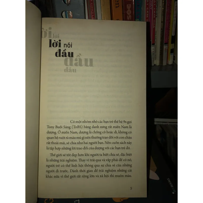 Trên đường băng - Tony buổi sáng 696409