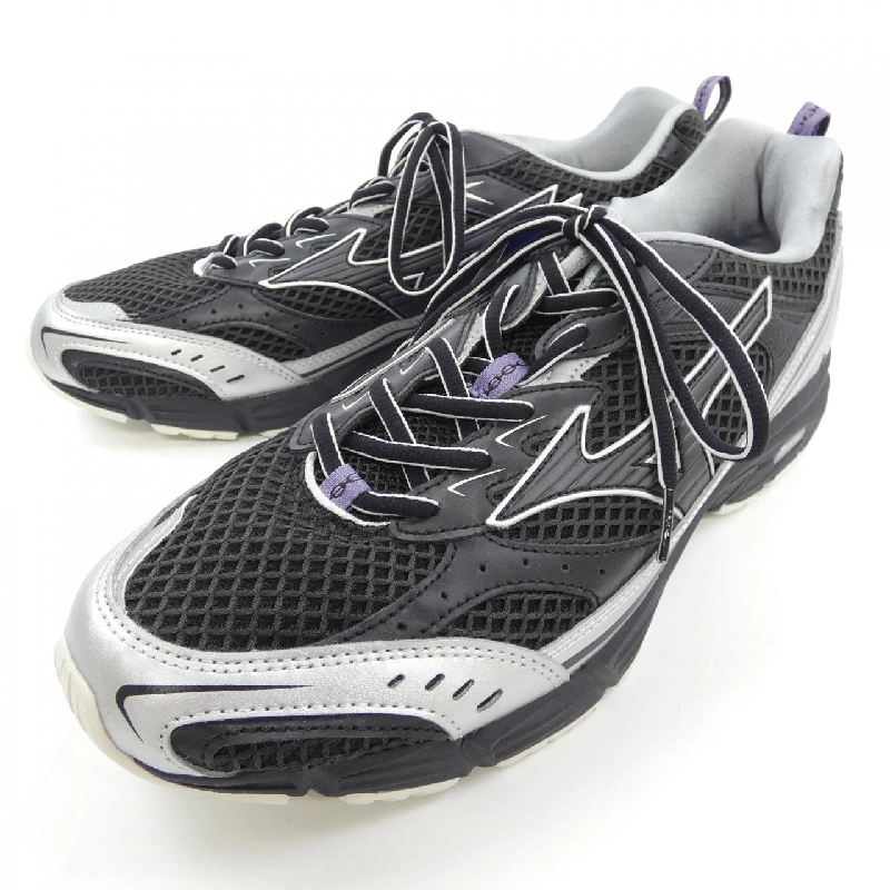 Giày thể thao MIZUNO - Hàng hiệu Authentic 905347