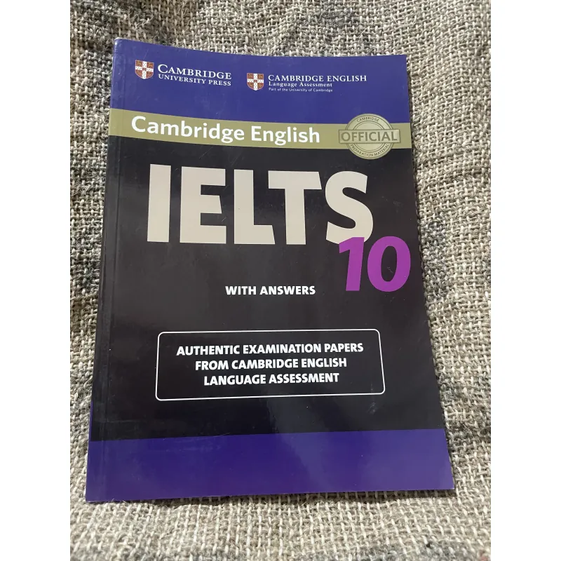 CAMBRIDGE - IELTS ACADEMIC 10 - WITH ANSWERS AUTHENTIC PRACTICE TESTS 1007002