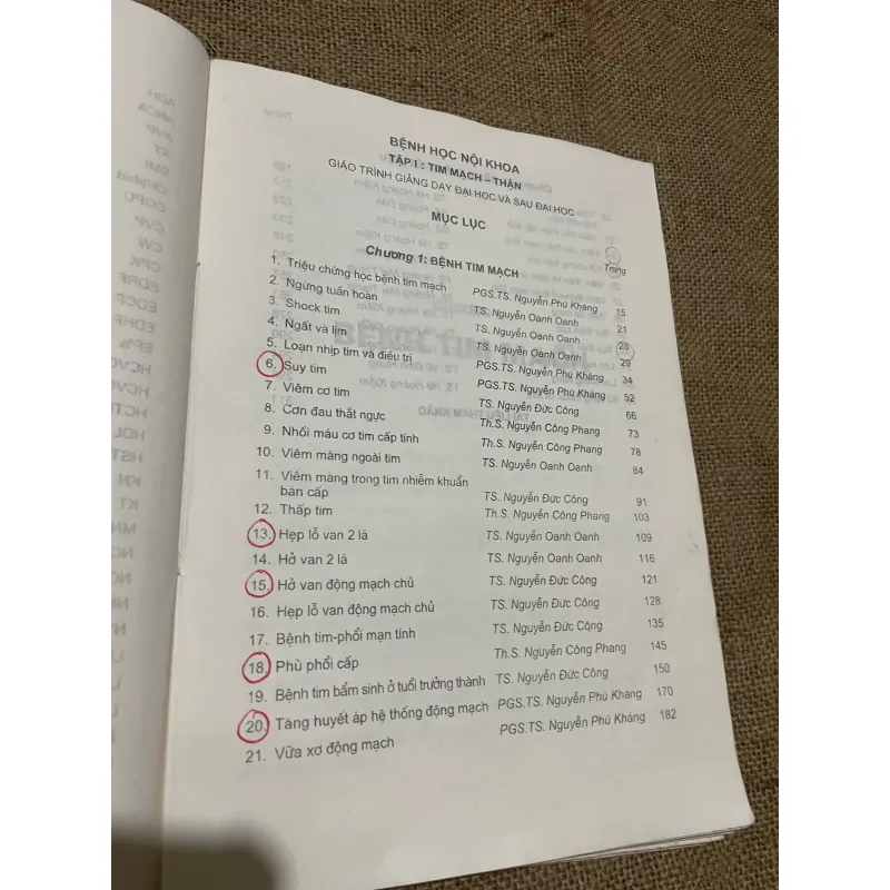 BÀI GIẢNG BỆNH HỌC NỘI KHOA TẬP 1 TIM MẠCH - THẬN - SÁCH Y KHỔ LỚN 569789