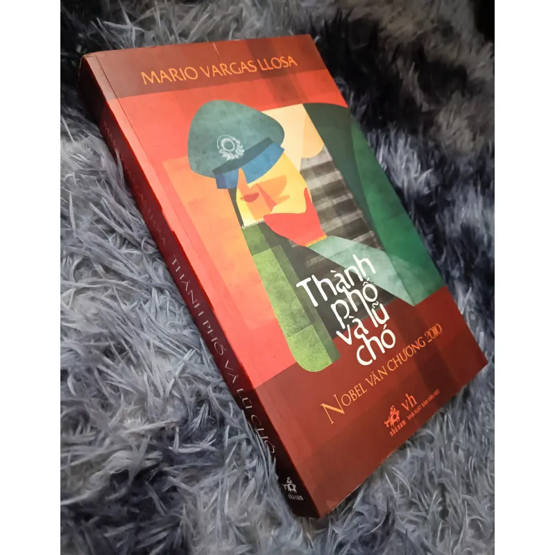 Thành phố và lũ chó (Vargas Llosa) 1023579