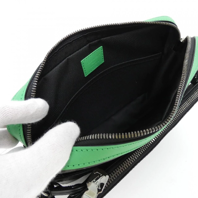 Túi đeo chéo Louis Vuitton Monogram Eclipse Trio M26052 612437