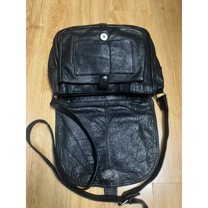 Túi nữ size 27*26*6 da thật 2hand 934464