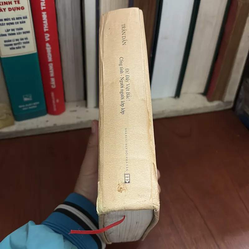 II Văn Học: Đi! Đây Việt Bắc! _ Cổng Tỉnh _ Người Người Lớp Lớp - Trần Dần - 2015 709132