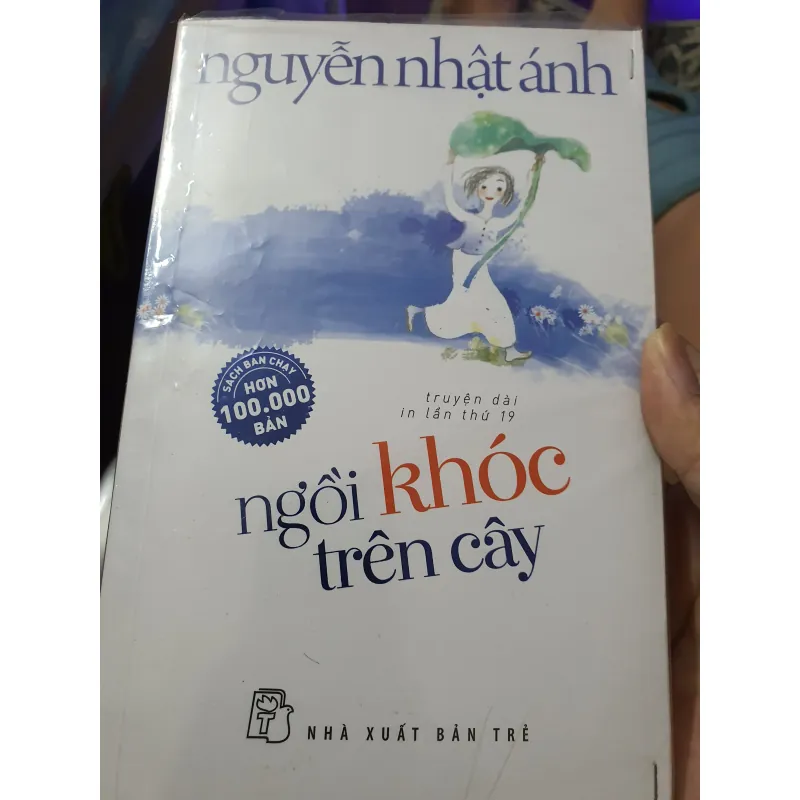 Ngồi khóc trên cây  926036